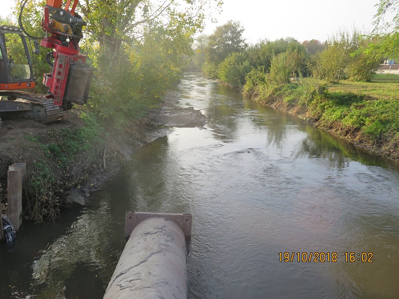 Vue amont juste après le retrait du barrage de palplanches