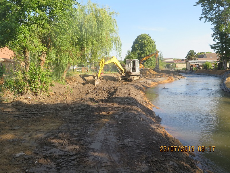 Berge rive droite en cours de terrassement